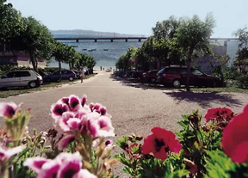 Arco Iris 호텔 비야누에바 데 아로사